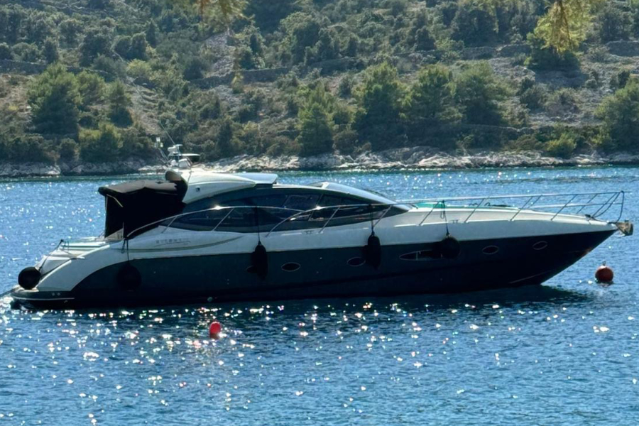 Atlantis 55